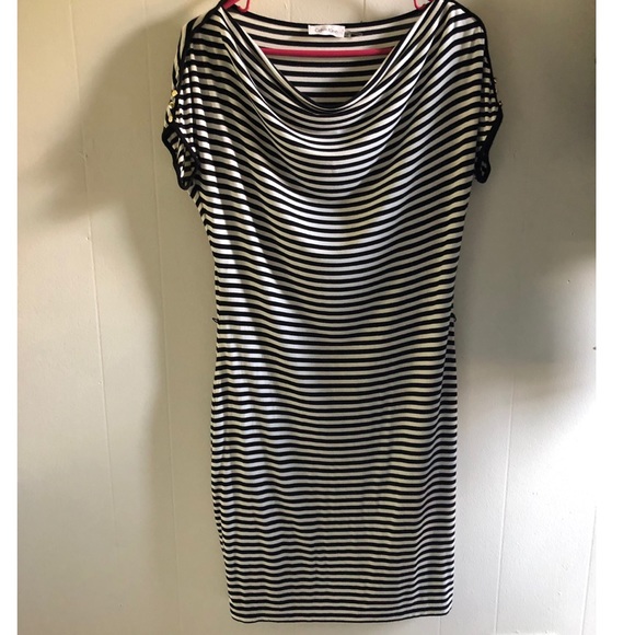 Casual Calvin Klein Dress - Picture 1 of 5